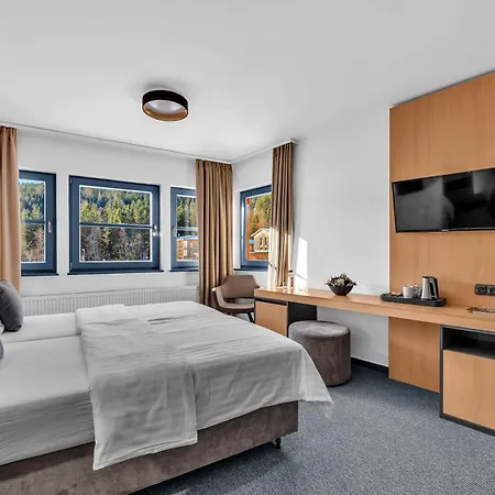 Spindl & Aquapark Hotell 3*